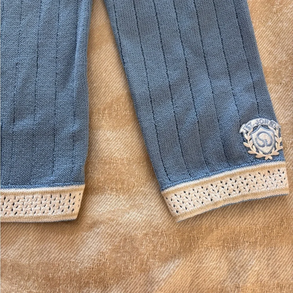 NWT Soft Blue Zip-Up Sweater with White and Tan Accents Sz L